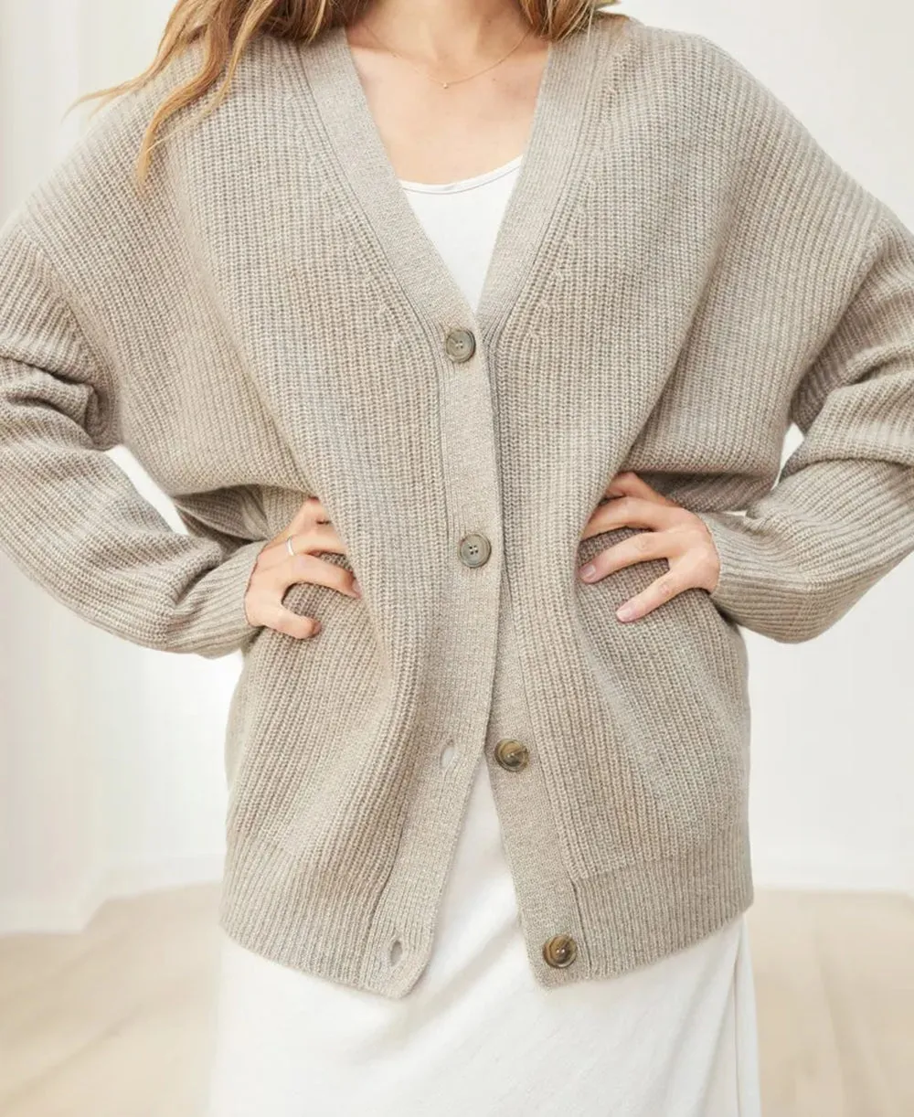 Riya - Cozy cardigan with buttons for Women