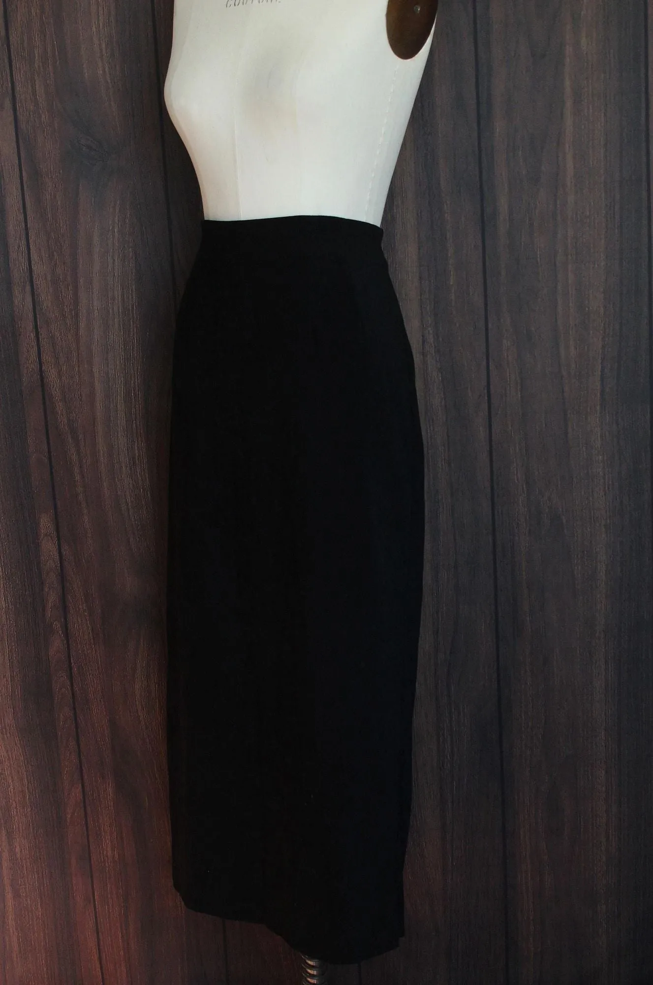 Vintage 1980s 1990s Briggs Black Faux Suede Pencil Skirt