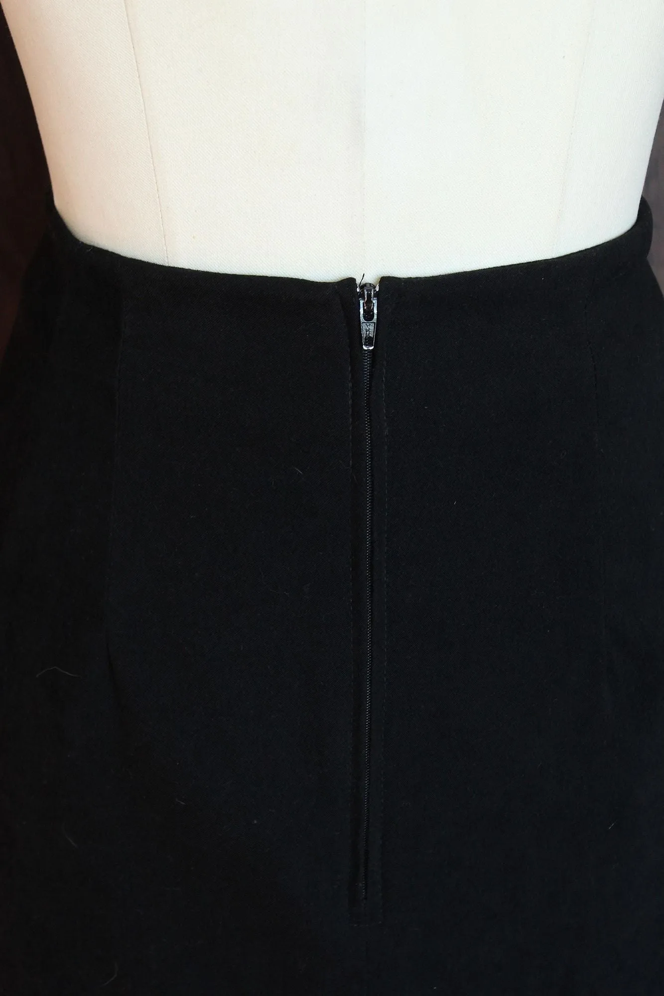 Vintage 1980s 1990s Briggs Black Faux Suede Pencil Skirt